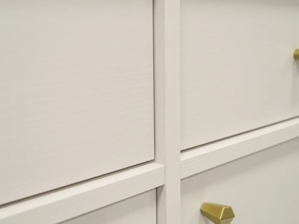 Komody>Lempert Beżowa nowoczesna komoda do salonu z szufladami TOKEN beż piaskowy