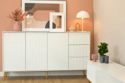 Zestawy Mebli Do Salonu|Komody></noscript>INTER MEBLE Biała komoda do salonu na nóżkach 180 cm BELLUNO biały