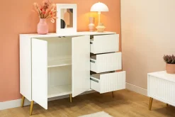 Zestawy Mebli Do Salonu|Komody></noscript>INTER MEBLE Biała komoda dwudrzwiowa 135 cm z szufladami do salonu BELLUNO biały