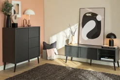 Szafki Rtv></noscript>INTER MEBLE Czarna szafka pod telewizor RTV 135 cm na nóżkach BELLUNO antracyt