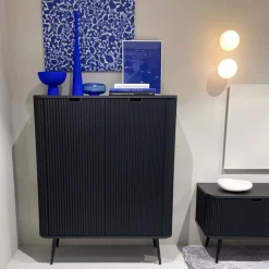 Zestawy Mebli Do Salonu|Komody></noscript>PIASKI Dwudrzwiowa komoda z szufladami 168 cm do salonu ZENIT kaszmir