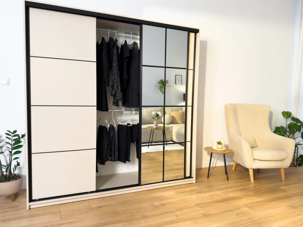 Szafy Trzydrzwiowe|Szafy Do Przedpokoju>BROMARKT owa szafa przesuwna z lustrem i drążkami 280 cm EDGE grafit