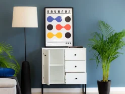 Komody><noscript><img width=