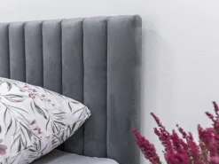Łóżka Małżeńskie|Łóżka Ze Stelażem></noscript>BROMARKT Łóżko kontynentalne 160x200 cm z pojemnikiem szare DREAM