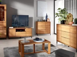 Komody><noscript><img width=