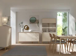 Komody><noscript><img width=