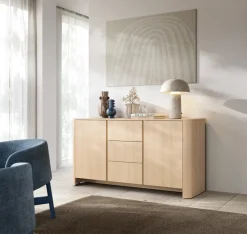 Komody><noscript><img width=