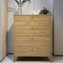 Zestawy Mebli Do Sypialni|Komody></noscript>lenart. Komoda z szufladami do sypialni 136 cm COZY drzwi