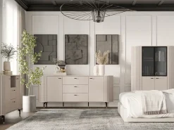 Komody></noscript>DOLMAR Nowoczesna komoda z witryną 150 cm do salonu ZELDA cashmere kaszmir