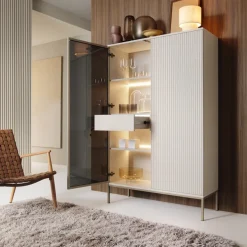 Zestawy Mebli Do Salonu|Meblościanki></noscript>PIASKI Nowoczesna meblościanka do salonu z witryną kaszmir SEWILLA