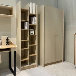 Meble Młodzieżowe|Meble Dla Dzieci></noscript>MEBLAR Nowoczesna szafa młodzieżowa uchylna 90 cm ALDENO eukaliptus