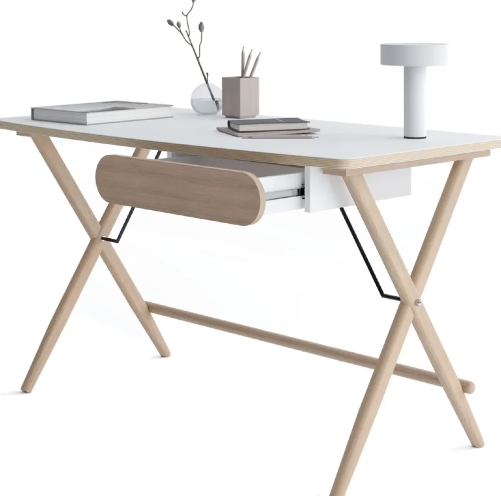 Biurka>lenart. Skandynawskie biurko z szufladą 135x67 cm MATCH