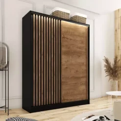 Zestawy Mebli Do Przedpokoju|Szafy Trzydrzwiowe></noscript>BROMARKT Szafa przesuwna z lamelami 150 cm LAMEL 3D