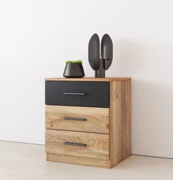 Zestawy Mebli Do Sypialni|Szafki Nocne></noscript>Helvetia Szafka nocna 45 cm z szufladami do sypialni BETA