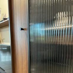 Zestawy Mebli Do Salonu|Szafki Rtv></noscript>DOLMAR Szafka RTV z kominkiem do salonu 180 cm PINNACLE